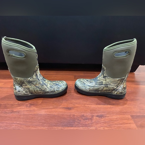 Bogs Mossy Oak Camouflage Winter Boots Youth Size 7 Waterproof & WARM -30F/-34C - Picture 8 of 11